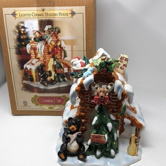 𝅺GRANDEUR Noel Lighted Christmas Holiday House Gone Fishing Collectors in box - Picture 1 of 11